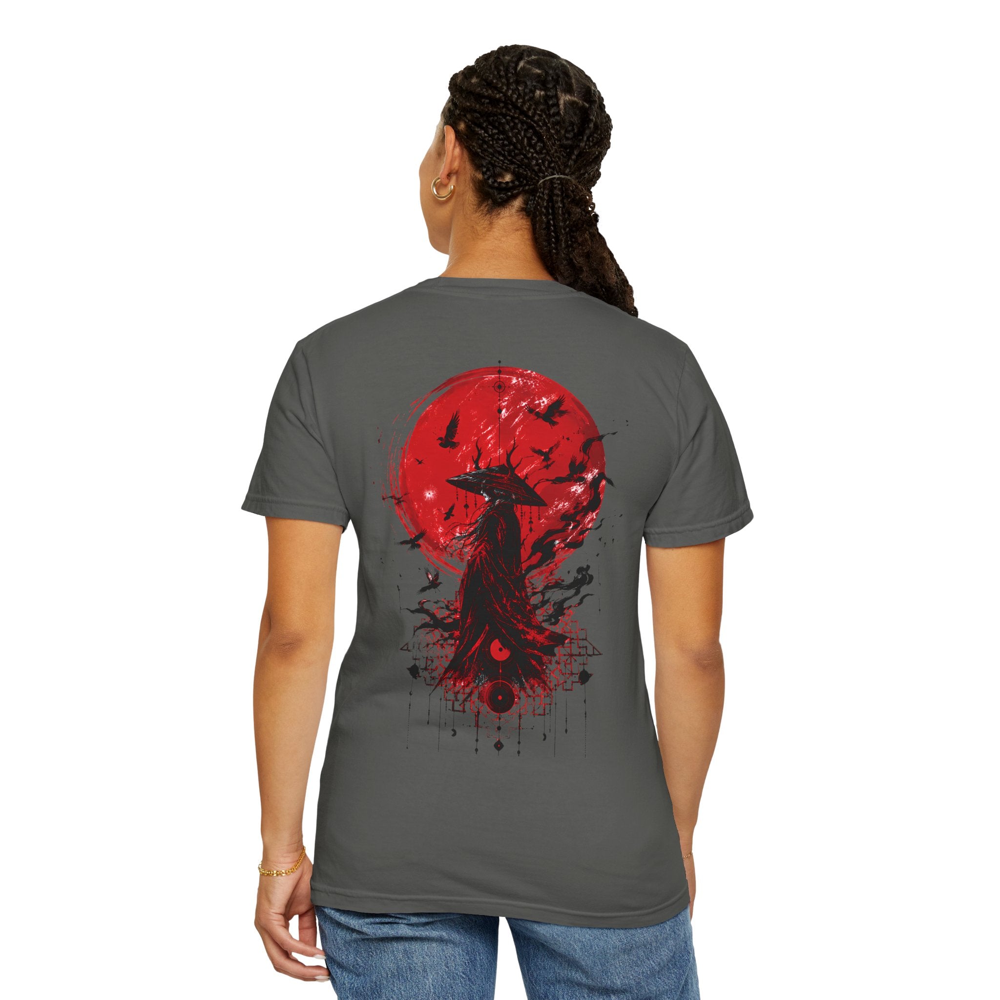 Japanese samurai red moon graphic t-shirt - product photo 27